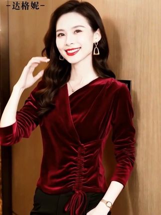 #时尚气质穿搭 #谁穿谁好看 #洋气穿搭 #时尚女装 #百搭上衣