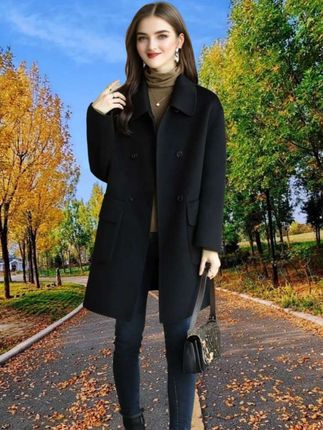 #说好的随便穿穿去看秀 #穿搭 #秋冬穿搭 #外套穿搭 #谁穿谁漂亮