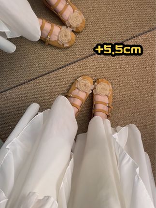 假期约会穿搭,好美! #穿出高级感 #穿搭 #ootd穿搭 #脚宽脚胖都可以 #哎呦喂你鞋真好看