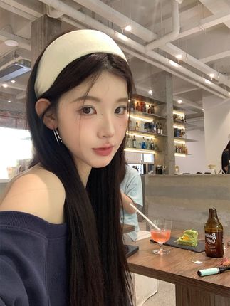 秋冬款宽边纯色针织发箍女,高级感发卡,运动洗脸压发头箍,高颅顶发饰#宽边发箍 #发箍这样戴好美 #发箍 #高颅顶发箍 #洗脸压发头箍