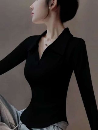 浪莎弧形设计感秋冬女黑色上衣长袖2025下摆翻领不打底衫新款polo