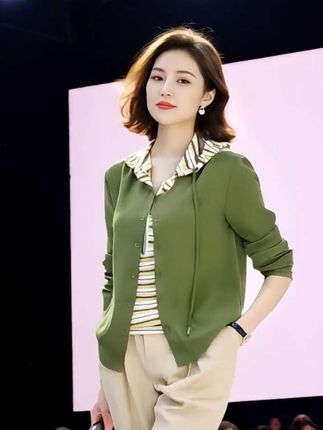 #优雅气质 #谁穿谁漂亮 #减龄气质 #休闲舒适 @DOU+小助手