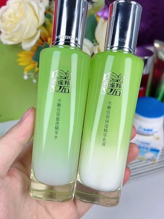 百雀羚水嫩倍现精华水乳 补水保湿滋润提亮温和舒缓 改善干燥肌肤 #正品保证 #水乳套装 #护肤套装 #百雀羚 #超便宜超划算