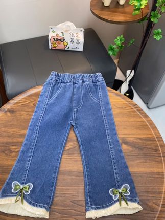 #百搭裤子 #牛仔裤#女童裤子 #生女儿就是用来打扮的#童裤