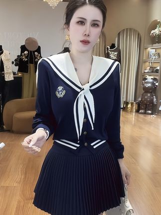 你们说婷子今天几岁#品质女装 #她家衣服真好看质量好还不贵 #早秋穿搭 #南宁市大美妞她的VIP家