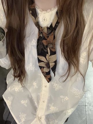 【轻启秋日】软糯撞色胸标针织马甲+刺绣花边泡泡袖衬衫22578#泡泡袖衬衫#刺绣上衣#温柔风衬衫#针织马甲#秋季新款上衣