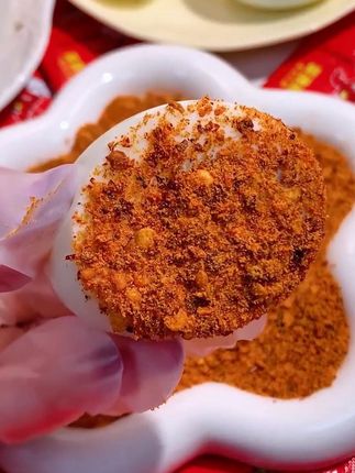 #六婆辣椒面 麻辣咸香,一袋只有8大卡。用来蘸火锅,蘸烤肉,蘸青菜都好吃!#好吃到停不下来 #无辣不欢