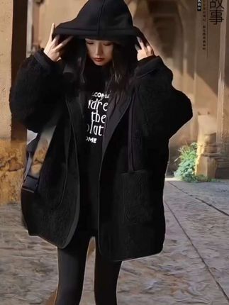 2025新款爆款连帽夹棉上衣小个子高级感炸街仿羊羔毛棉衣外套女,软软糯糯仿羊羔毛,把高级感穿在身上,好物推荐分享给大家!