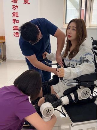 十一快乐 我也在积极努力的康复 加油💪#瘫痪