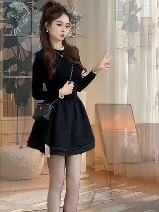 #ootd穿搭#甜美女孩#减龄显瘦穿搭#早秋贵气感穿搭#通勤穿搭如何摆脱土气感
