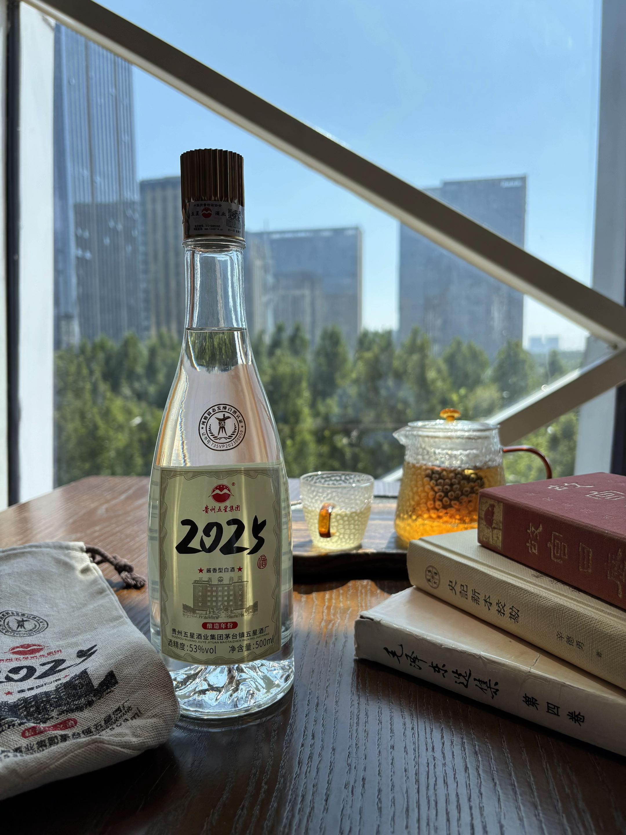22日 第一个敢明确提出 出兵加沙的!东方93观礼前最后一刻 凌晨赶来的印尼总统普拉博沃 22日在联大表示:坚定支持东方提出的“两国方案”,已准备好向加沙派遣维和部队,参与制止冲突,以色列什么时候承认巴勒斯坦建国,印尼就什么时候承认以色列! 酒哥说过:有提出两村的,就有拥护两村的,有第一个敢出兵的 就有第二个,93亮剑后 想给东方反霸权纳投名状的会越来越多,因为知道有保障了,中东反霸稳步推进……