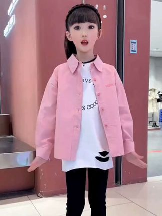 女童外套2025春夏新款时尚洋气女大童春秋款粉色牛仔衬衫儿童韩范潮衣#女童外套 #儿童衬衫 #生女儿就是用来打扮的 #夏季新款 #谁穿谁好看