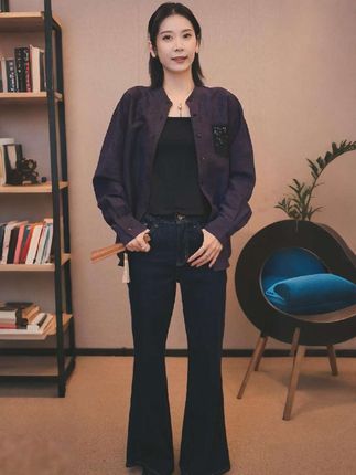 CHENSMCHEN 蓝色直筒牛仔裤女简约休闲宽松显瘦微喇长裤