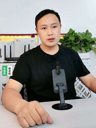 在重庆宽带套餐只要满了两年的,你就去#携号转网 不管你是#电信宽带 还是#移动宽带 还是#联通宽带 这一招都管用,月租一下就降了下来了。#重庆同城