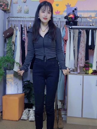 #今日穿搭 #梨形身材穿搭 #显高显瘦穿搭 #今天穿什么 #百搭显瘦