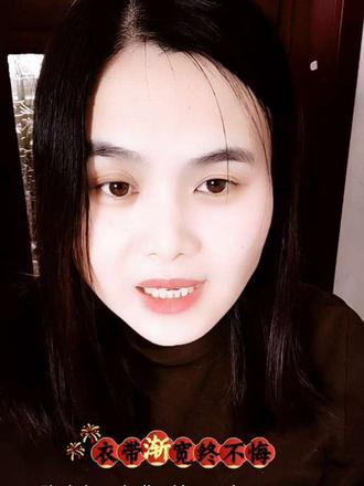 原来古诗词表达爱意可以这么美
衣带渐宽终不悔,为伊消得人憔悴。
月落西山非我意,晚霞再好不及你。
愿我如星君如月,夜夜流光相皎洁。
愿有岁月可回首,且以深情共白头。
晓看天色暮看云,行也思君,坐也思君。#古诗词 #古诗词的魅力 #古诗词鉴赏