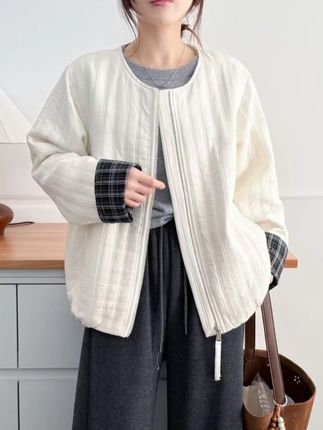 大码女装秋冬宽松格子拼接圆领连帽夹棉短外套小香风棉衣#女装 #穿搭女装 #显高显瘦 #女人穿搭 #慵懒风穿搭