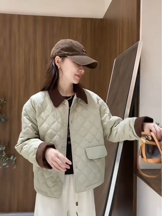 #韩系减龄外套 #气质休闲穿搭 #秋冬新款 #时尚百搭上衣 #短款外套