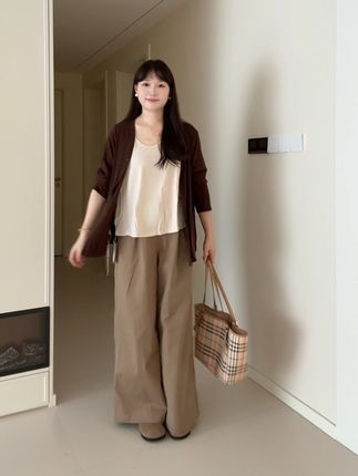 很适合微胖女生的初秋开衫两件套#休闲穿搭 #秋冬韩系叠穿法则 #微胖穿搭