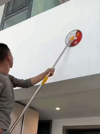 圆盘万向打磨砂架 #新款不锈钢圆盘打磨加长砂纸架 采用自粘式砂纸圆盘,打磨面积大,不锈钢万向圆盘和加长杆,更耐用,打磨更灵活#五金工具#圆盘打磨砂架@DOU+小助手