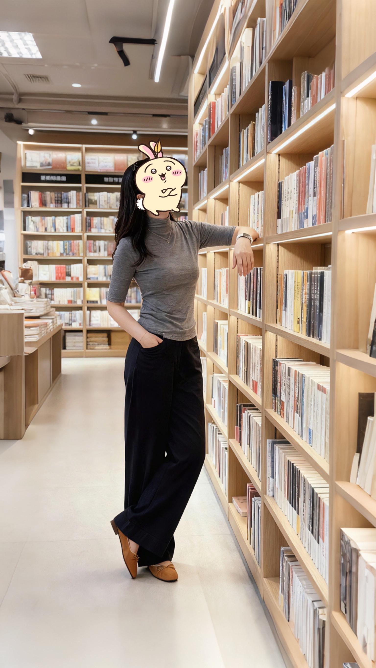 时间从不会说谎,它让人沉淀出理智,也擦亮了清醒的眼睛#优雅气质 #女装 #慵懒风 #穿搭女装 #每日分享