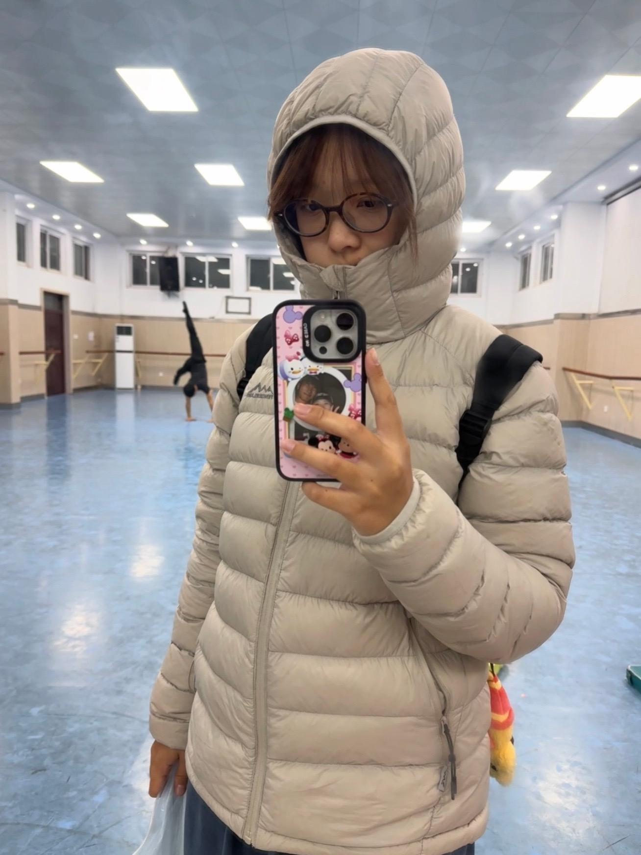 幸好这个世界上有明亮的春天 勇气 自由 浪漫主义 咖啡面包 还有小动物和好天气 美得让人晕晕软软的 祝大家永远可以好人相逢