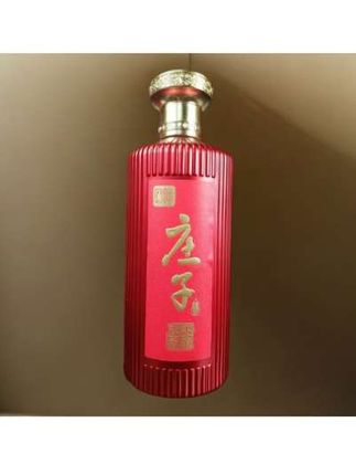 浓芝兼香,木海陈藏,每一滴都值得品味。#庄子木海陈香酒#中秋送礼白酒推荐