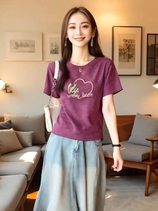 #夏季穿搭 #休闲减龄穿搭 #时尚减龄穿搭 #百搭上衣 #短袖t恤