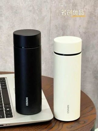 极简设计不花哨,装茶保温超给力,出门带很方便。#名创优品 #杯子控 #泡茶 #茶水分离杯 #打工人