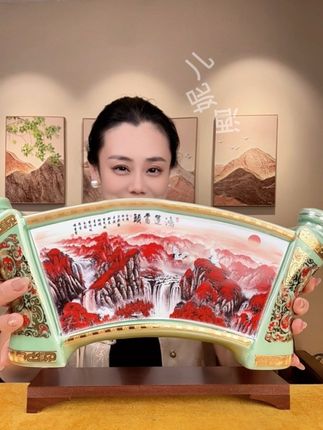 杏花村鸿运当头画卷收藏酒 景德镇高端陶瓷和杏花村美酒联合打造的经典美酒,1500毫升3斤酒,53度黄金度数,收藏摆柜或是送人送礼太合适了!#白酒#杏花村#清香型白酒 #好酒推荐#好喝不贵