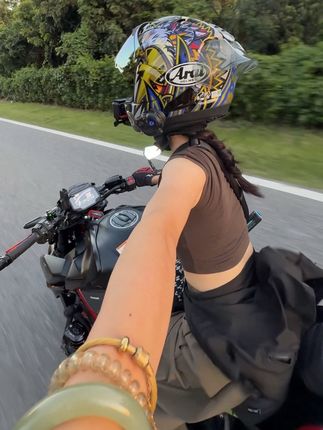 来汕尾啊 我去汕尾站接你#z900川崎 #女骑