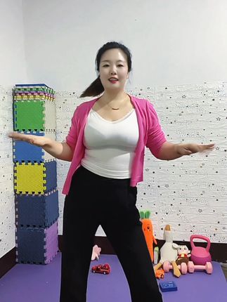 #谁家大美人 #新歌新舞#一学就会系列#舞蹈 #广场舞@DOU+小助手 @抖音小助手