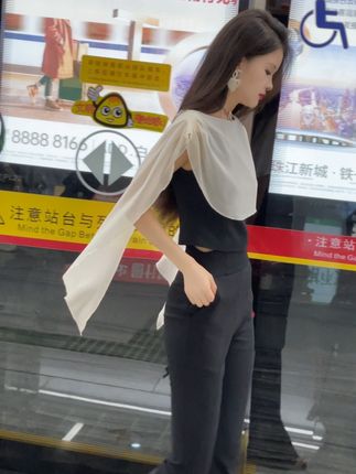 #原创作品#小众设计感#女神穿搭#美翻了