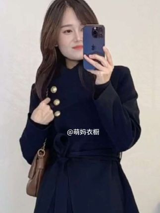 气质黑色短款大衣#今日穿搭分享 #穿搭技巧 #气质女神