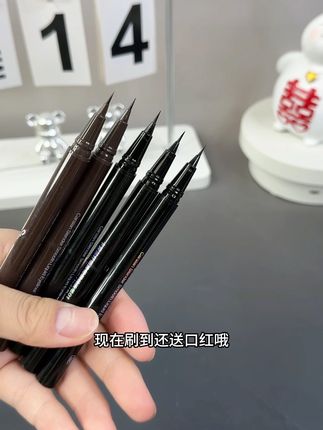 后悔用这个眼线液笔了 后悔没早点用 #美妆 #防水防汗 #眼线液笔 #眼线笔 #防水抗汗眼线笔