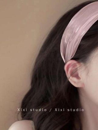 #优雅气质 #发箍这样戴好美 #头饰搭配 #仙女必备 #美出高级感