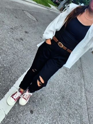 #燕子女装穿搭 #破洞牛仔裤 #穿搭