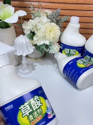 清洗浴室就是这么简单,用这个#浴室清洁剂 玻璃、镜子、洗手池都能用,看着实在是太舒服了#卫生间