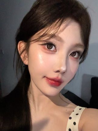 爆闪!打造韩国水光肌! 看起来皮肤超级好 认准它家高光粉膏01号色 闪瞎你的卡姿兰大眼#gellas高光膏 #高光粉膏 #爆闪