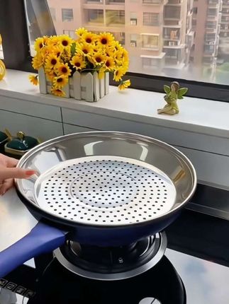 创作灵感#不锈钢食品级蒸屉316炒锅专用蒸盘家用圆形蒸格隔水蒸隔网蒸架#超实用# 蒸盘#蒸包子馒头#蒸盘。