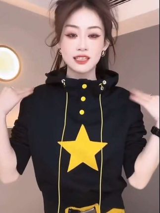 韩版个性撞色设计感连帽卫衣2025春秋新款小众显瘦长袖百搭上衣#春秋新款#洋气减龄 #休闲套装