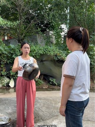 锅底用黑了不要丢,用这款浮棠锅底清洁膜敷了干干净净,亮洁如新#锅底清洁膜真实试用 #好物推荐分享 #强烈推荐