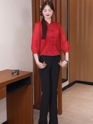 #新中式穿搭 #秋季新款 #宽松版型 #百搭上衣 #国风古韵