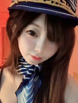 吃饭了吗~没吃吃我一鞭子૮₍ꐦ -᷅ ⤙ -᷄ ₎ა #鞭子舞 #卡点舞 #甜妹