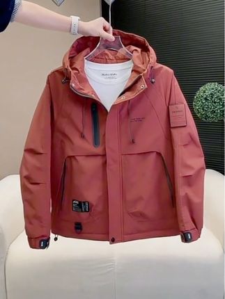 #工装夹克外套 #冲锋衣 #夹克外套 #外套穿搭 #户外穿搭