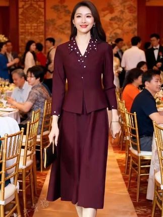 波尔多红撞色连衣裙2025年礼服气质收腰优雅长裙时尚连衣裙#喜婆婆喜妈妈婚宴装#妈妈装#连衣裙 #端庄大方 #气质这一块拿捏死死的