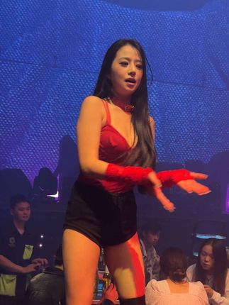 彩礼多少合适?#昆明哥斯拉酒吧 #酒吧订台 #美女如云 #大型蹦迪现场