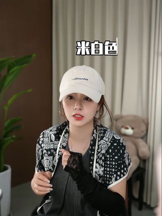 头大?脸大?戴帽子不好看?赶紧试试这款加大帽檐棒球帽! #帽子控小姐姐 #修饰脸型 #棒球帽 #显脸小 #帽子控