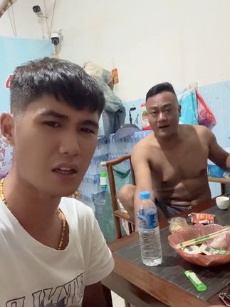 #看土味视频品百味人生 #农村养殖 #养猪人加油干 #支持正能量