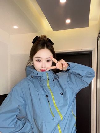 #无限回购的宝藏单品 #冲锋衣